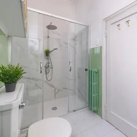 Esclusivo Fiorentino 120mq Netflix, Ac * Florence