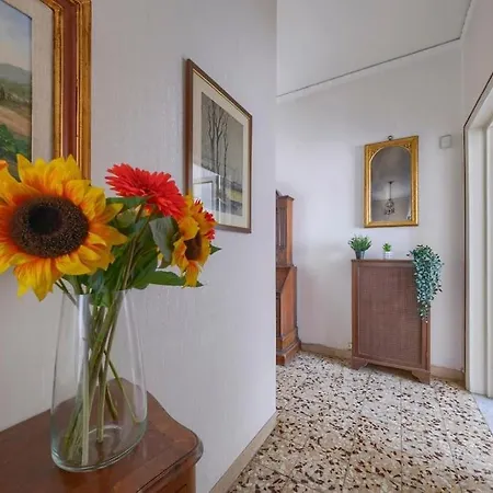 Appartamento Esclusivo Fiorentino 120mq Netflix, Ac *