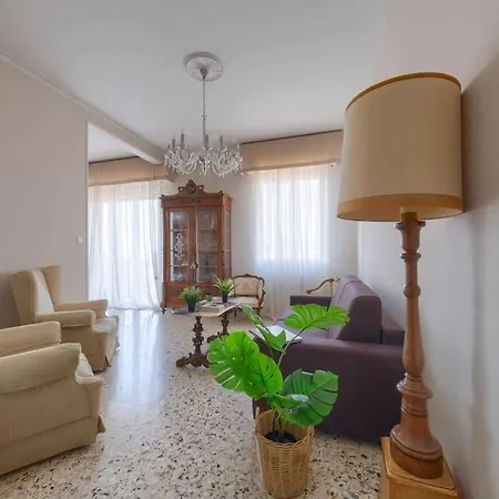 Esclusivo Fiorentino 120mq Netflix, Ac Firenze